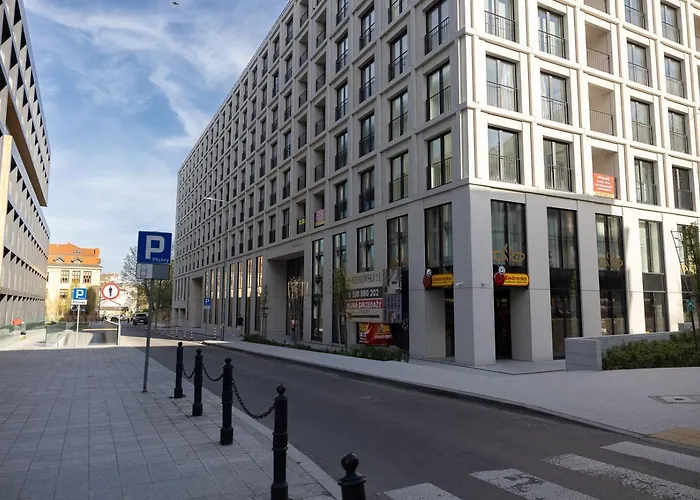 Apartment Easy Rent- Wieniawska 90, 24h Check-in